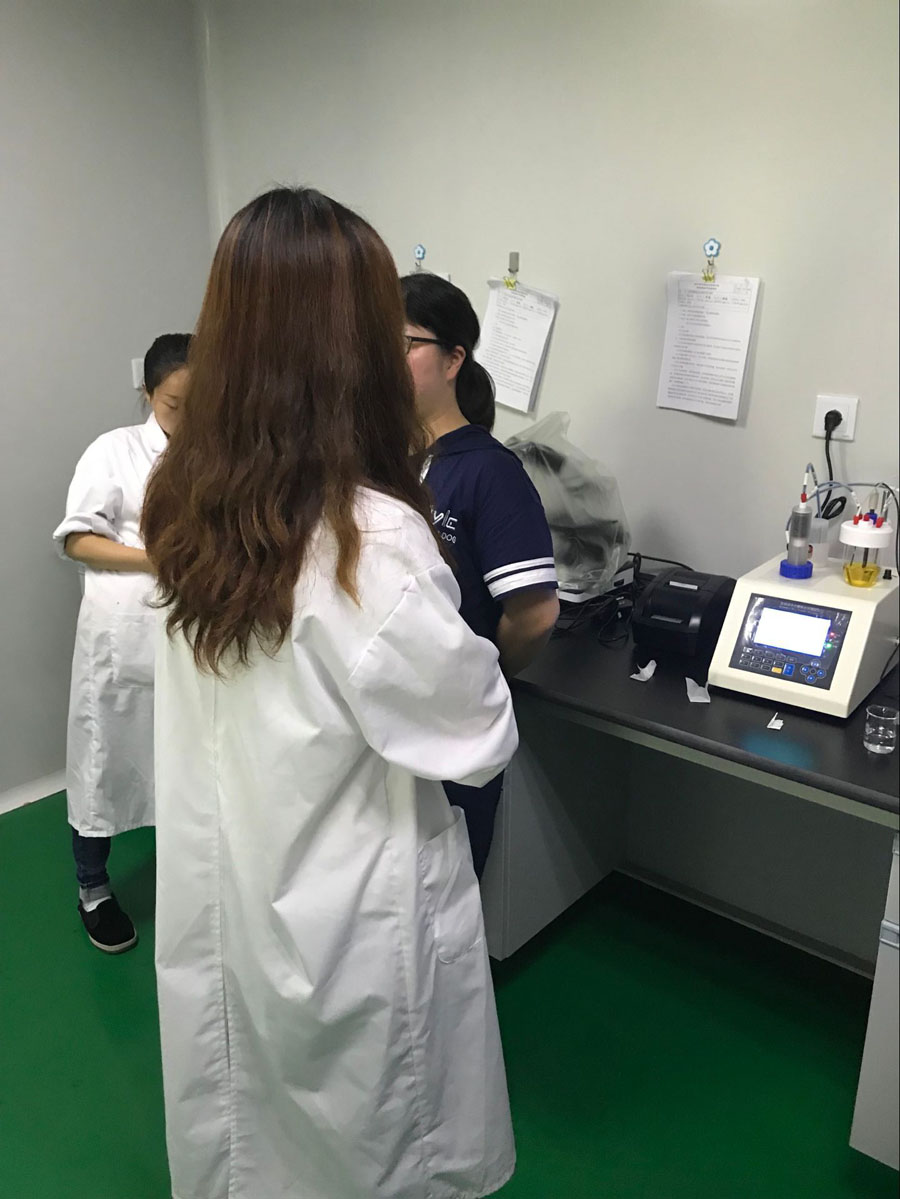 四川某藥企選購我司S-300型全自動容量法卡爾費(fèi)休水分測定儀 四川某藥企選購我司S-300型全自動容量法卡爾費(fèi)休水分測定儀