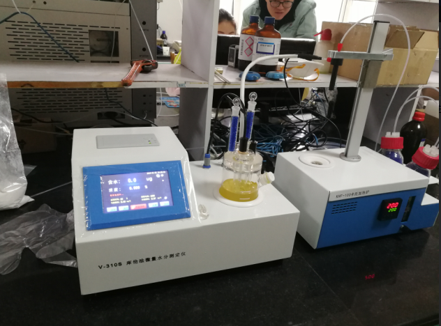 青島鋒涇建材集團購買我公司V310S-KHF卡氏加熱爐水分儀檢測硅酮膠中的水分 青島鋒涇建材集團購買我公司V310S-KHF卡氏加熱爐水分儀檢測硅酮膠中的水分