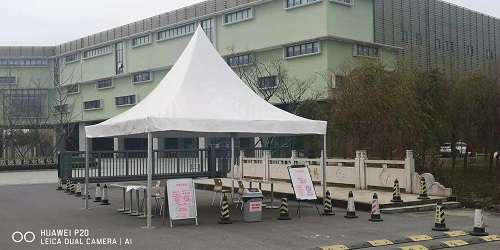 靈通篷房公司有三米到五米防疫.篷房、安檢篷房現(xiàn)貨